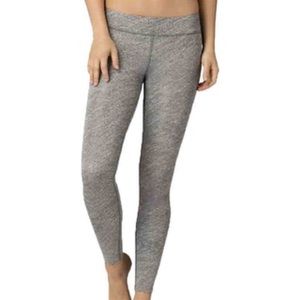 Beyond Yoga Textured Leggings